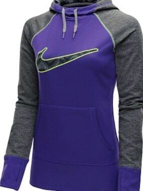 Nike Therma Fit Women's Purple and Gray Pullover Hoodie